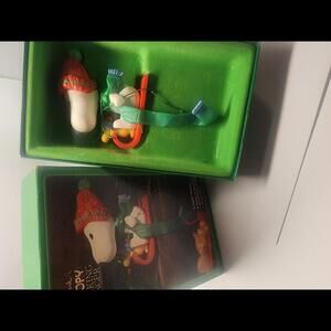 Snoopy Sliding Snowman Stocking Holder - Peanuts Collection